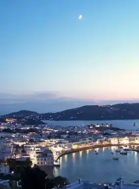 panorama al tramonto delle isole cicladi grecia 1